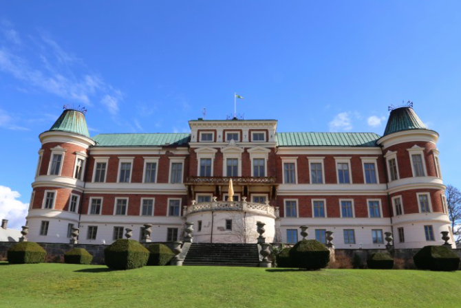 Luxurious royal visit at Häckeberga slott!