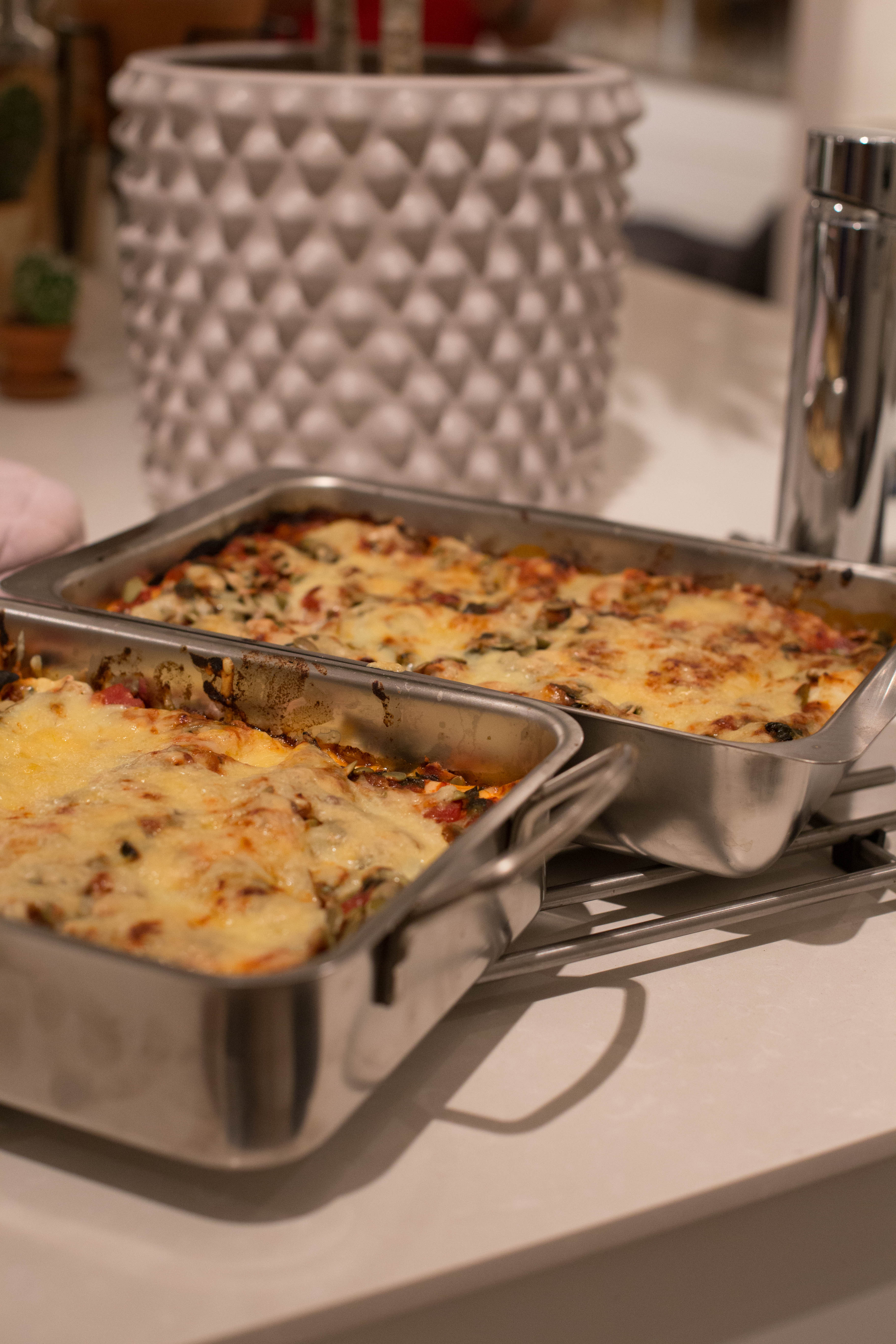 Vegetarisk Lasagne med pumpafrön, halloumi & spenat