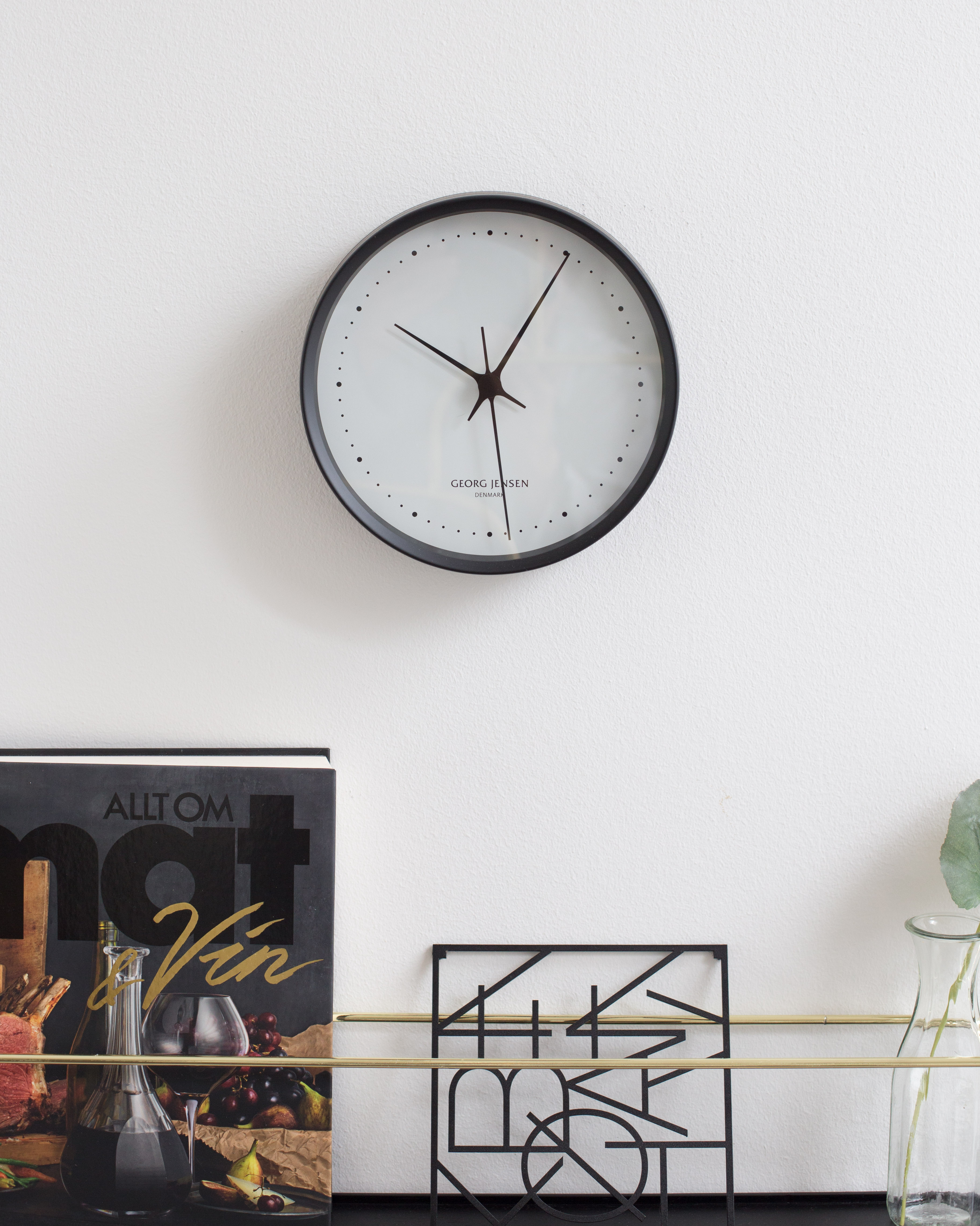 Wall clock